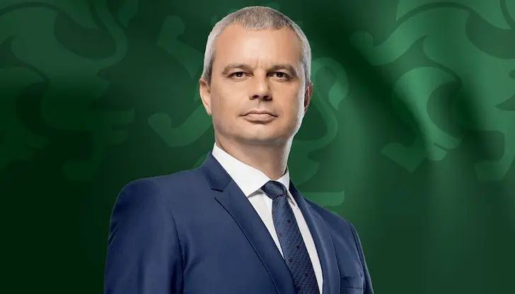 Лидерът на "Възраждане" критикува водните сделки Лидерът на "Възраждане" критикува водните сделки