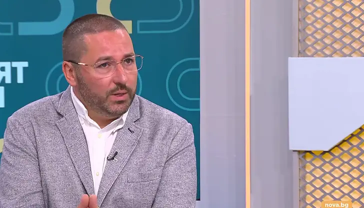 Ако не си плащат глобите, да им се отнемат свидетелствата, допълни лидерът на "Сияние"