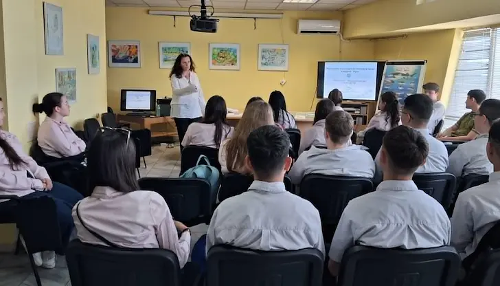 Ученици от Русе отбелязаха Деня на река Дунав с открит урок