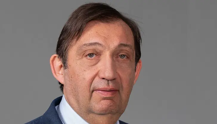 Строителна фирма търси допълнителни пари за гаранционен ремонт