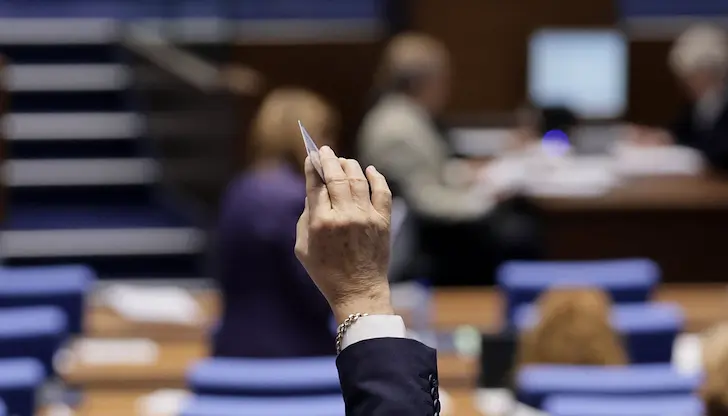 Новите промени ограничават вота на Висшия съдебен съвет Новите промени ограничават вота на Висшия съдебен съвет