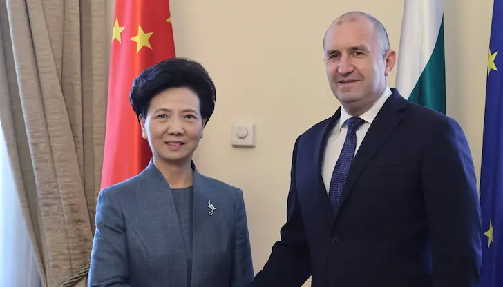 Китай покани премиера на България на официална визита Китай покани премиера на България на официална визита