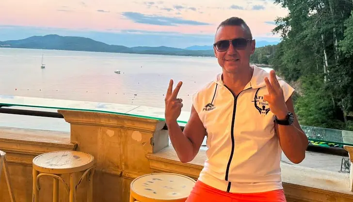 Журналистът е в топ форма и продължава да радва своите фенове Журналистът е в топ форма и продължава да радва своите фенове