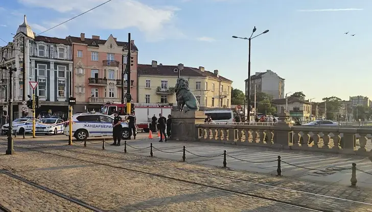 Столичната полиция задържа трима за фаталния инцидент Столичната полиция задържа трима за фаталния инцидент