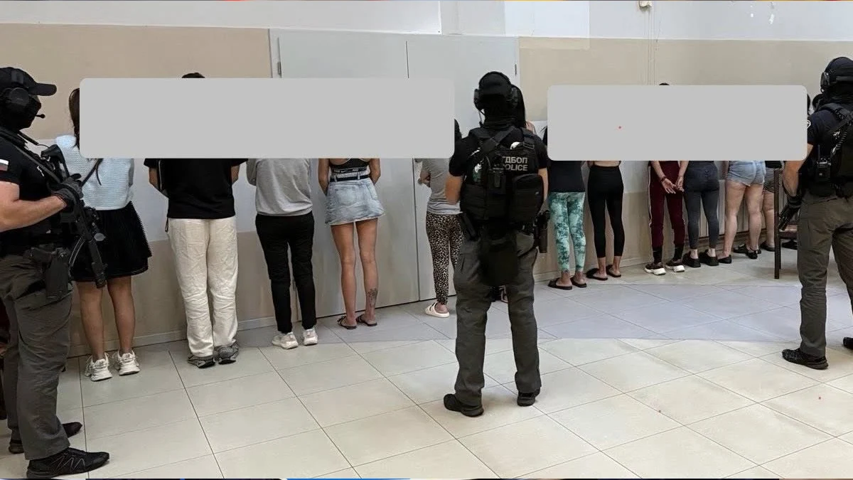 От групировката отричат да е имало кастинг за набиране на