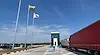 Румънски тираджия опита да прегази граничари на буферния паркинг в Русе