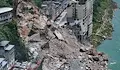 Свлачище в Китай разруши сгради и уби осем души