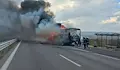 Пътници останаха блокирани на АМ "Тракия" след пожар в автобус