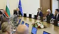 Румен Радев: Спираме сляпото плащане за пътни ремонти