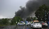 Пожар обхвана две халета за пластмаса в София