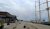 НИМХ: Ветровито време с краткотрайни валежи на изток