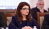 Десислава Атанасова: Не съм пътувала с Делян Пеевски