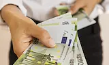 Обмислят 75% обезщетение за майките, които се връщат по-рано на работа