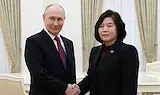 Владимир Путин награди севернокорейски бойци за войната в Украйна