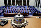 Депутатите излязоха в лятна ваканция