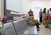 Пациенти чакат 3 часа без климатик в Националната хематология Пациенти чакат 3 часа без климатик в Националната хематология