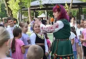 Празникът на житото в Бяла започна с игрите на баба Дешка