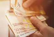 Издръжката на работещ човек се увеличи с 50 евро