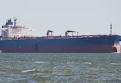 Морска мина взриви петролен танкер в Ормузкия проток