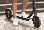 Забраняват електрическите тротинетки за деца в Гърция Забраняват електрическите тротинетки за деца в Гърция