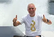 Христо Стоичков гледа Световното първенство от Маями