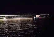 Пътнически кораб за България заседна в река Дунав
