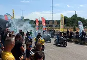 Мотористи превземат моста на Колю Фичето