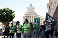 Студенти от НАТФИЗ искат оставката на ректора