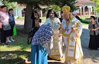 Митрополит Наум оглави празнична литургия в Каранвърбовския манастир