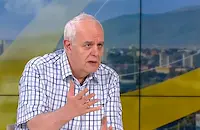 Андрей Райчев: Радев трябва да се кръсти, че излезе от капана на „Боташ“