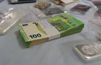 Разбиха престъпна група за пране на пари и данъчни измами