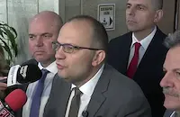 „Демократична България“: Бюджетът удря светлата икономика
