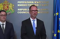 Правителството рестартира преговорите за военен завод с "Райнметал"