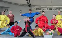 Деца от Русе изнесоха ушу спектакъл в Приморско