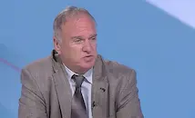 Владимир Чуков: Радев търси преговори за мир