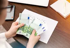 Покупателната способност остава под нивата отпреди кризатаРеалните възнаграждения в една