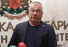Бившият директор съди пътната агенция в РусеОсвободеният от длъжност директор
