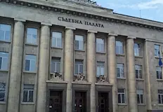 Мъжът не бил знаел че колата е със служебно прекратена