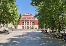 Спектакълът Пътешествие в мюзикъла влиза в зала Опера Заради очаквани