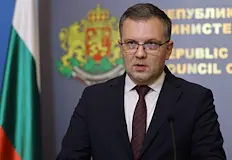 Съветът на нотариусите ще разглежда случая с Веселин ПетровМинистърът на