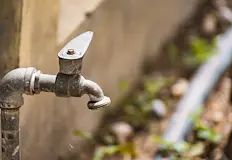 Старите водопроводи губят 60 от водата в ГърцияОстров Порос е