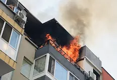 Огнеборци загасиха пламъците в дома на възрастна женаСигнал за горящ