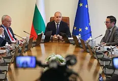 Министерският съвет променя решение за чуждите базиБългарското правителство категорично отхвърля