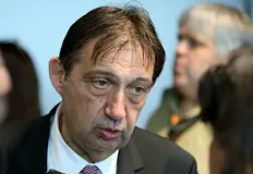 Дружеството преминава към едностепенна система на управлениеМинистърът на регионалното развитие