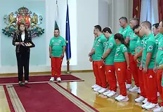 България бе представена от 20 състезатели в СофияДържавният глава Илияна
