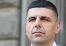Ще има ли данни за политически чадър над кредитите Парламентарните