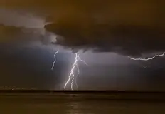 Температурите ще се понижат временно в края на седмицатаВ България