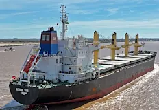 Турция евакуира с авиация трима ранени моряци към СамсунЧлен на