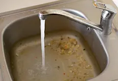Незаконни помпи от река Вардар отровиха водата в ГостиварПравителството на