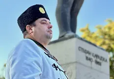 Възпоменателна церемония пред паметника на героя на 30 юлиНа 30